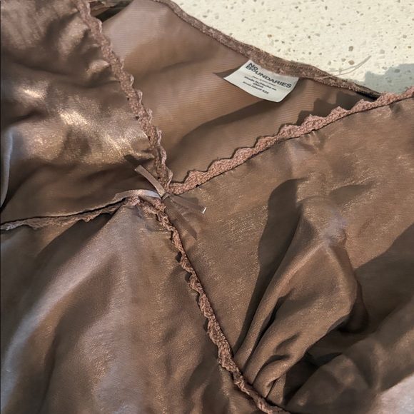 NWT XL tan silky camisole shirt 1652 - Picture 3 of 7